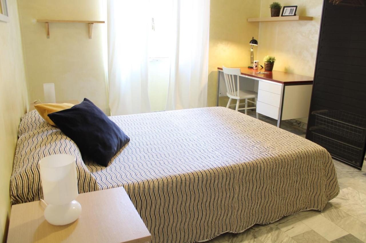 Appartamento Re Di Roma/Cozy Flat For Six Persons Kültér fotó