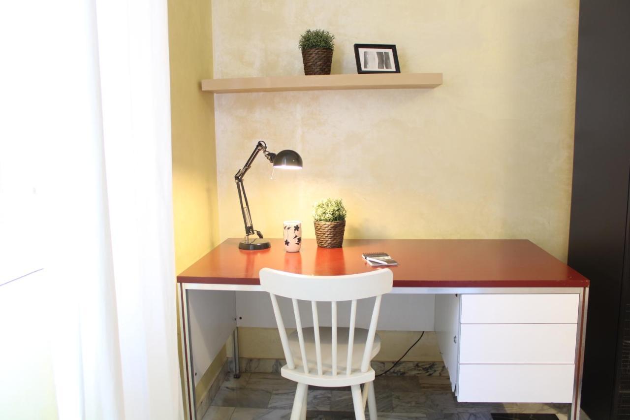 Appartamento Re Di Roma/Cozy Flat For Six Persons Kültér fotó