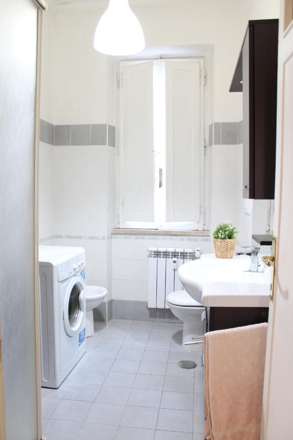 Appartamento Re Di Roma/Cozy Flat For Six Persons Kültér fotó