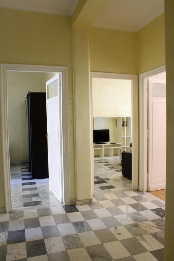 Appartamento Re Di Roma/Cozy Flat For Six Persons Kültér fotó